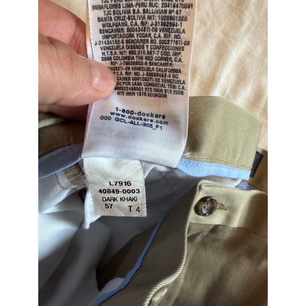 Dockers Signature Khaki D3 Classic Fit Pleated Pants Men 36x30 Dark Khaki Cotton - Picture 5 of 11